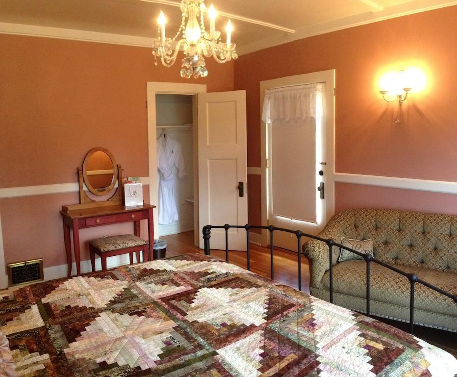 The Golden Leaf Inn Έστες Παρκ Δωμάτιο φωτογραφία